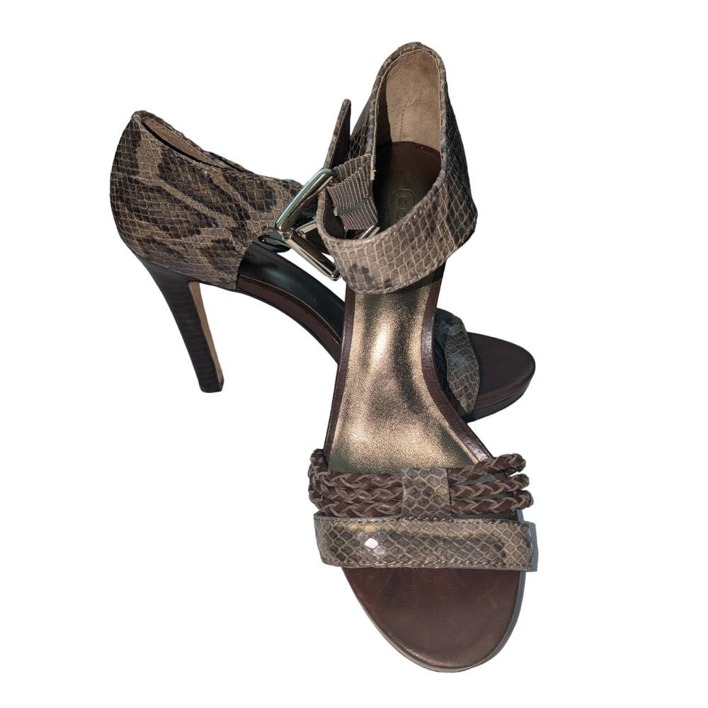 Coach Sz 6.5M Snakeskin Sandals Pumps Heels Shoes
